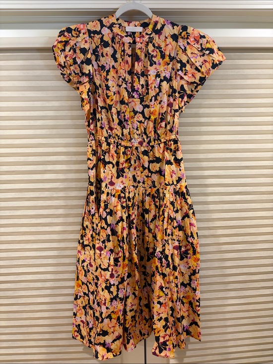 Ulla Johnson Dresses & Skirts - NWOT Ulla Johnson Floral Midi Dress with Orange & Pink Blooms, Size US 6